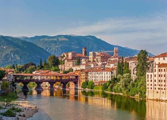 casa indipendente in vendita a Bassano del Grappa