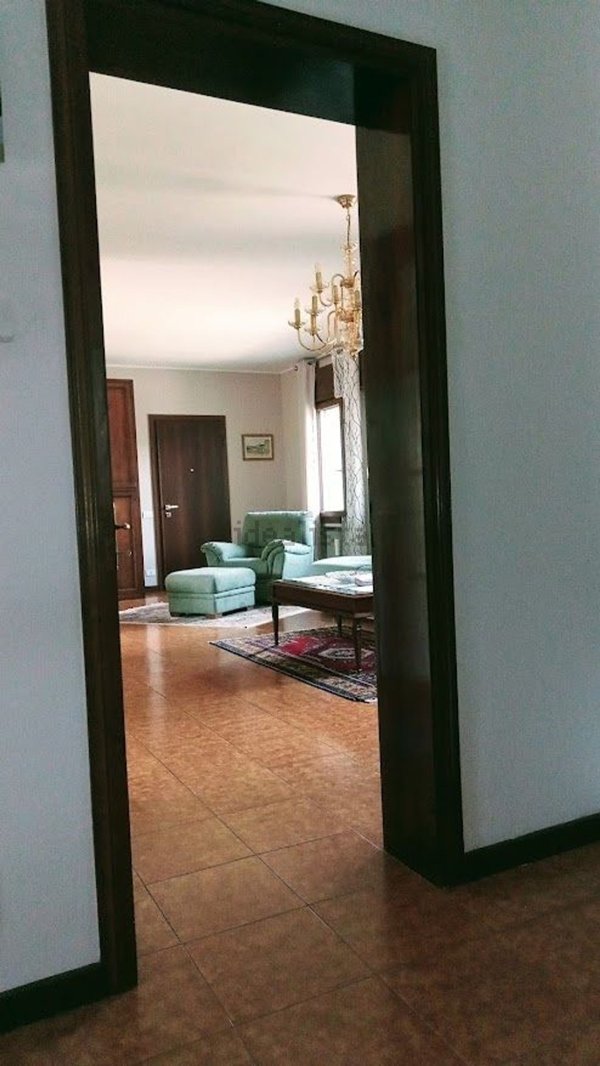 casa indipendente in vendita a Bassano del Grappa