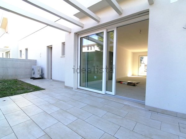 casa indipendente in vendita a Bassano del Grappa