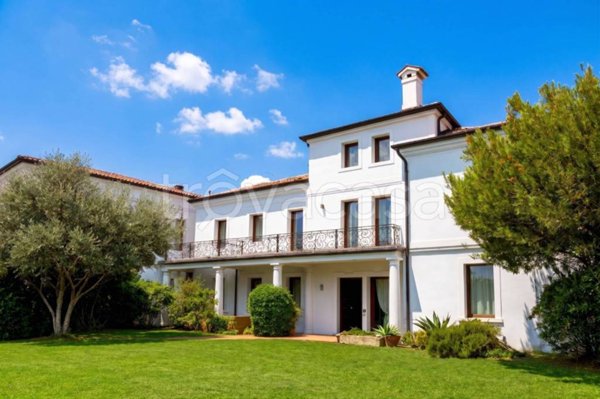 casa indipendente in vendita a Bassano del Grappa