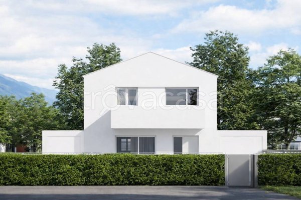 casa indipendente in vendita a Bassano del Grappa