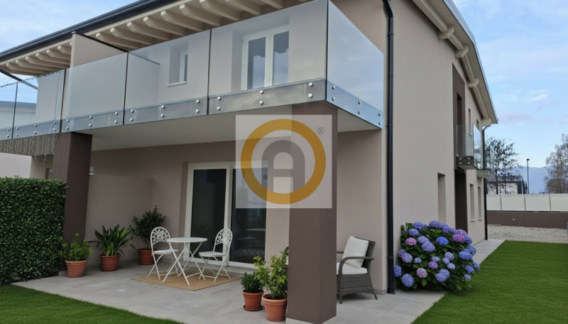 casa indipendente in vendita a Bassano del Grappa