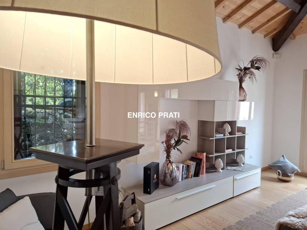 casa indipendente in vendita a Bassano del Grappa