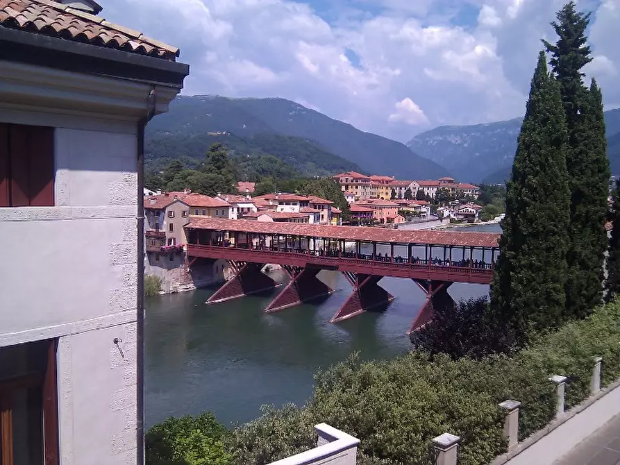 casa indipendente in vendita a Bassano del Grappa