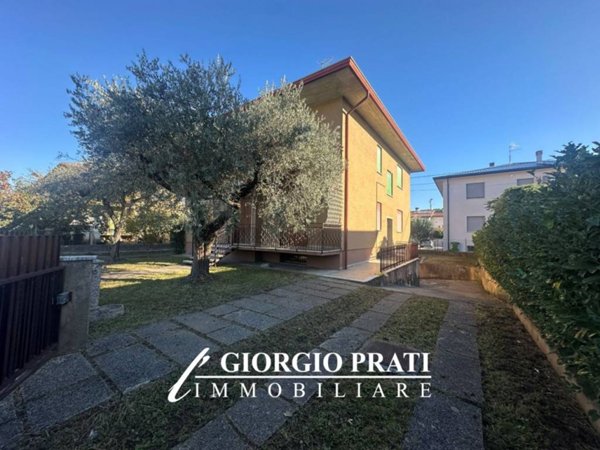 casa indipendente in vendita a Bassano del Grappa