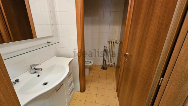 ufficio in vendita a Bassano del Grappa