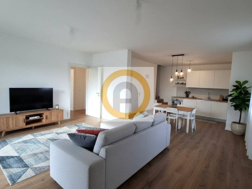 casa indipendente in vendita a Bassano del Grappa