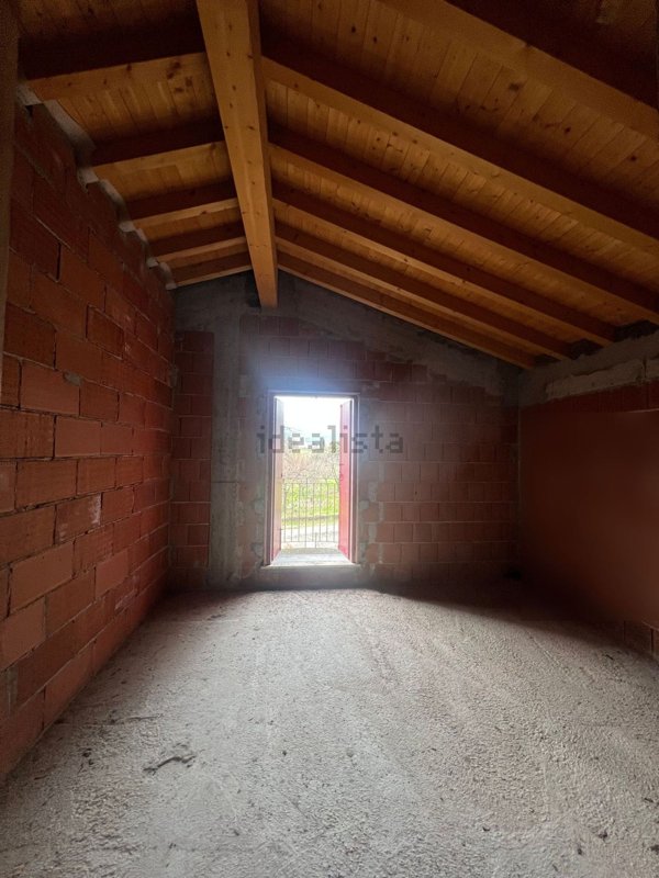 casa indipendente in vendita a Bassano del Grappa