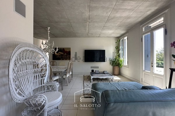 casa indipendente in vendita a Bassano del Grappa