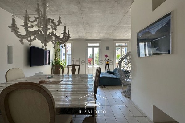 casa indipendente in vendita a Bassano del Grappa