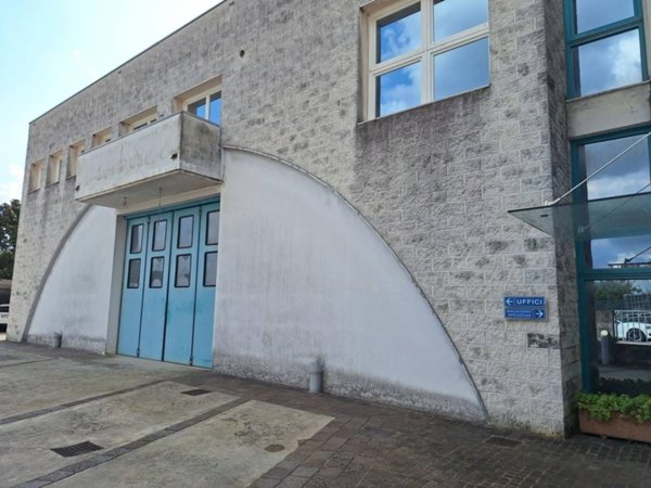 capannone in vendita a Bassano del Grappa in zona Marchesane