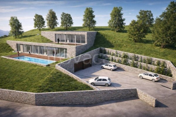 casa indipendente in vendita a Bassano del Grappa in zona Valrovina