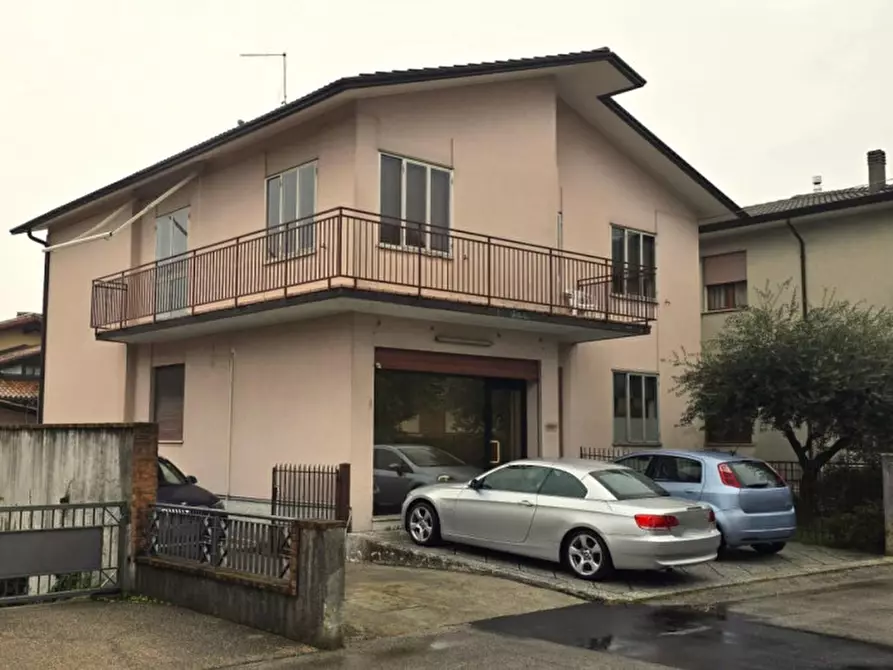 casa indipendente in vendita a Bassano del Grappa in zona Ponte Storto