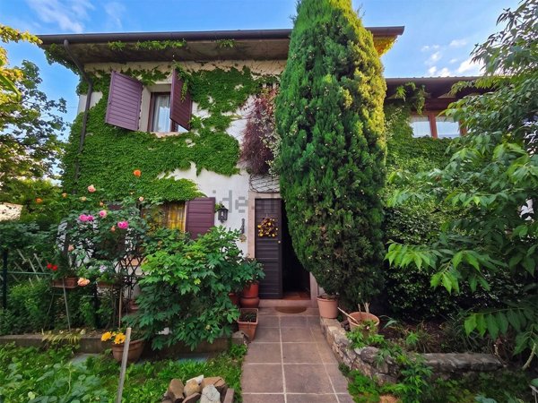 casa indipendente in vendita a Bassano del Grappa