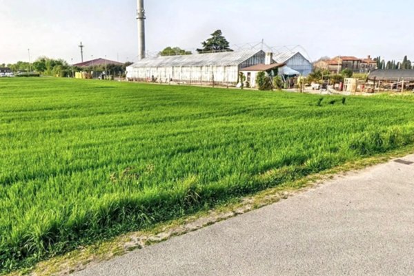 terreno edificabile in vendita a Bassano del Grappa