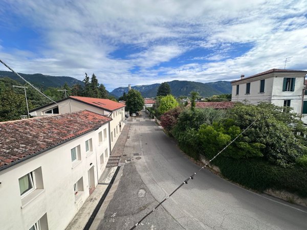 intera palazzina in vendita a Bassano del Grappa