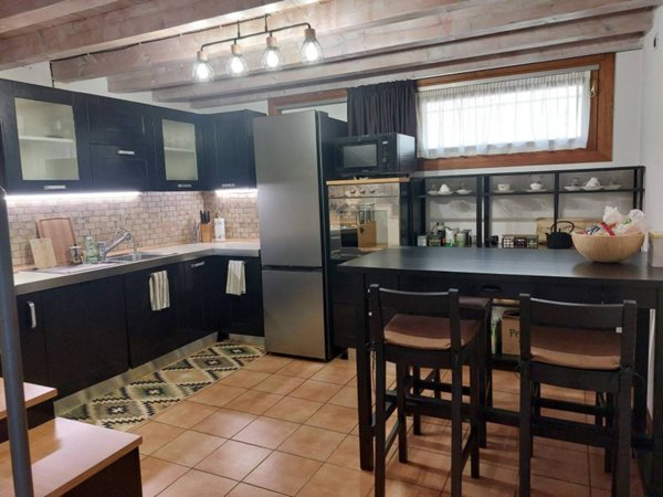 casa indipendente in vendita a Bassano del Grappa in zona Ponte Storto