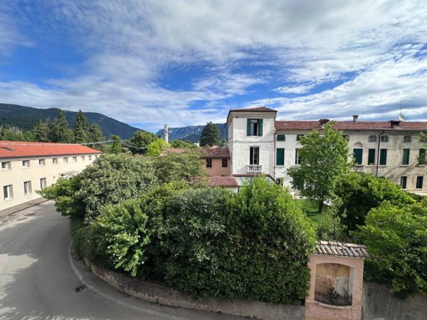 casa indipendente in vendita a Bassano del Grappa