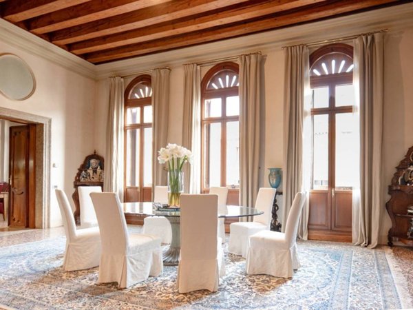 intera palazzina in vendita a Bassano del Grappa