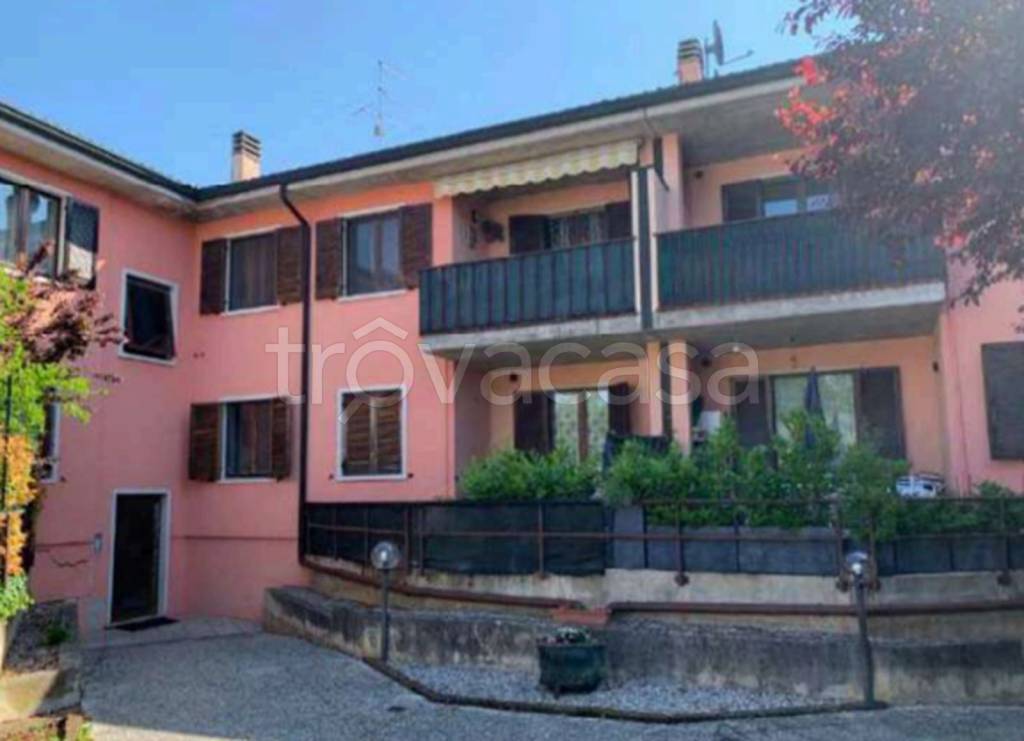 casa indipendente in vendita a Bassano del Grappa