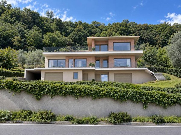 casa indipendente in vendita a Bassano del Grappa