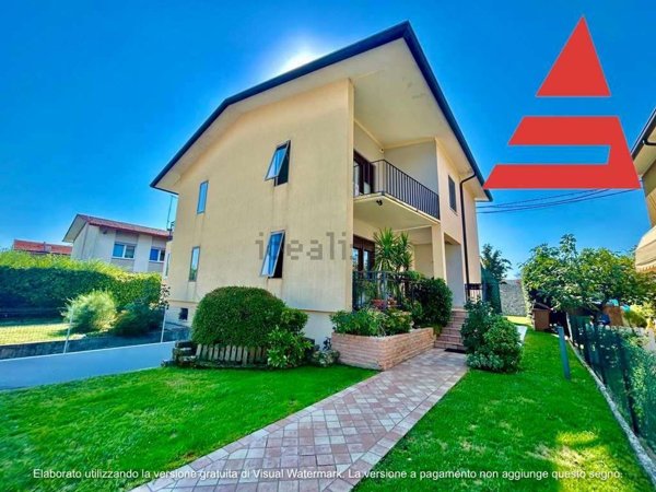 casa indipendente in vendita a Bassano del Grappa