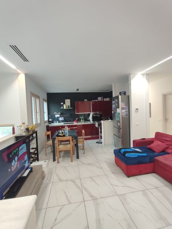 casa indipendente in vendita a Bassano del Grappa