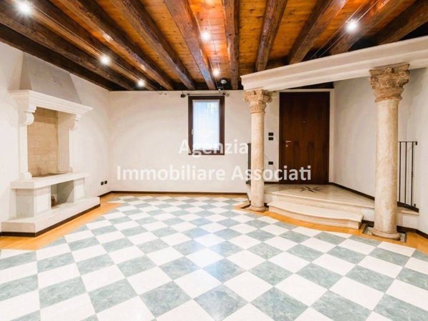 appartamento in vendita a Bassano del Grappa