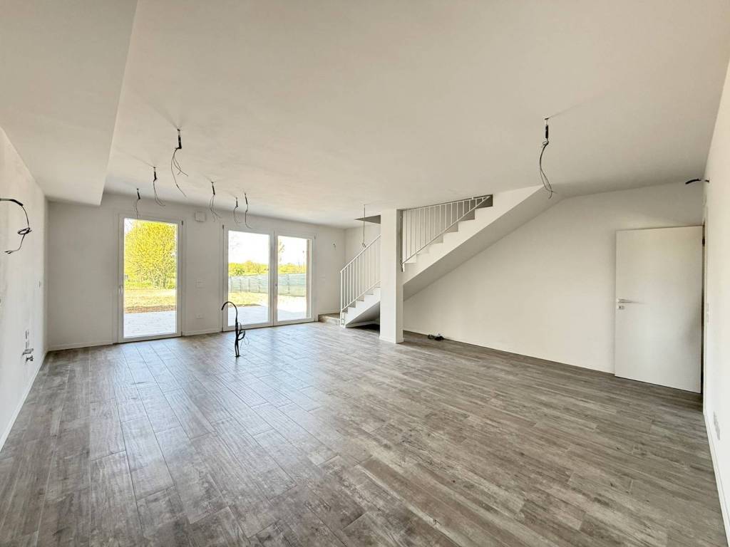 casa indipendente in vendita a Bolzano Vicentino