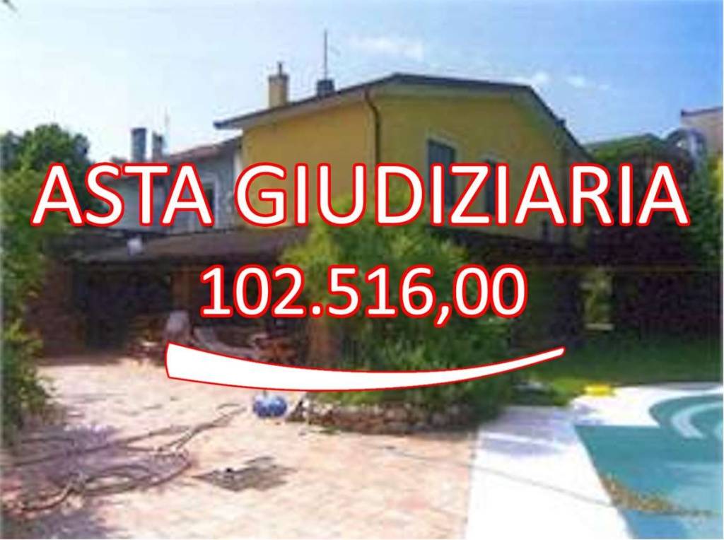 casa indipendente in vendita a Bolzano Vicentino