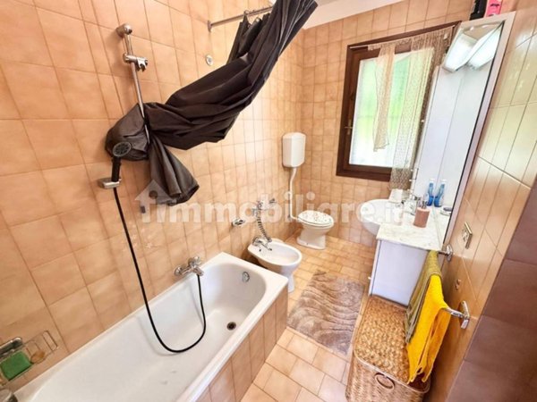 casa indipendente in vendita a Bolzano Vicentino in zona Lisiera