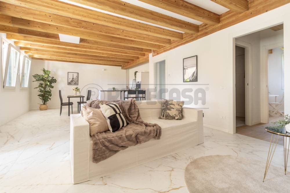 appartamento in vendita a Bolzano Vicentino