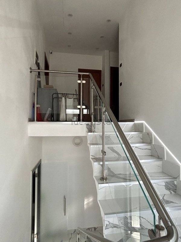 casa indipendente in vendita a Bolzano Vicentino