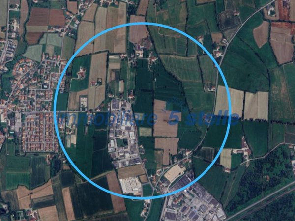 locale commerciale in vendita a Bolzano Vicentino