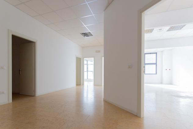 ufficio in vendita a Bolzano Vicentino