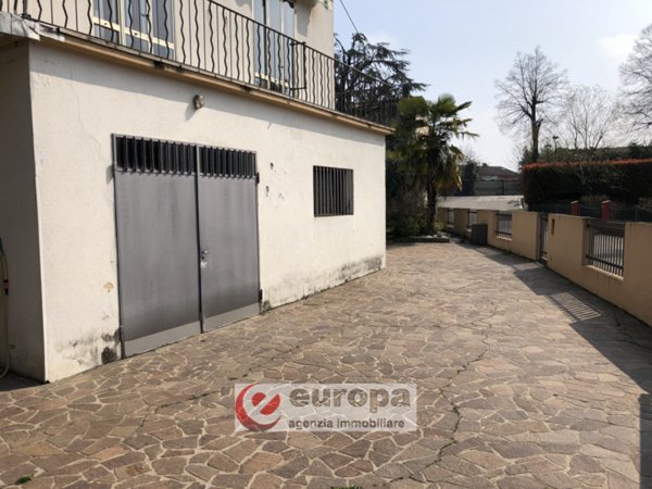 casa indipendente in vendita a Bolzano Vicentino in zona Ospedaletto