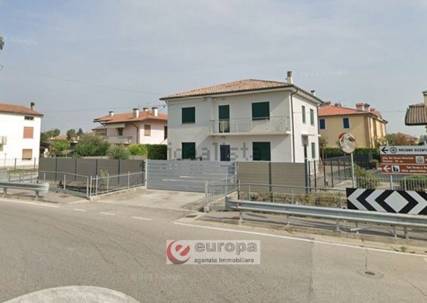 casa indipendente in vendita a Bolzano Vicentino in zona Ospedaletto