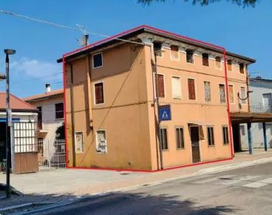 casa indipendente in vendita a Bolzano Vicentino