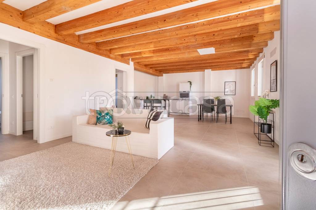 appartamento in vendita a Bolzano Vicentino