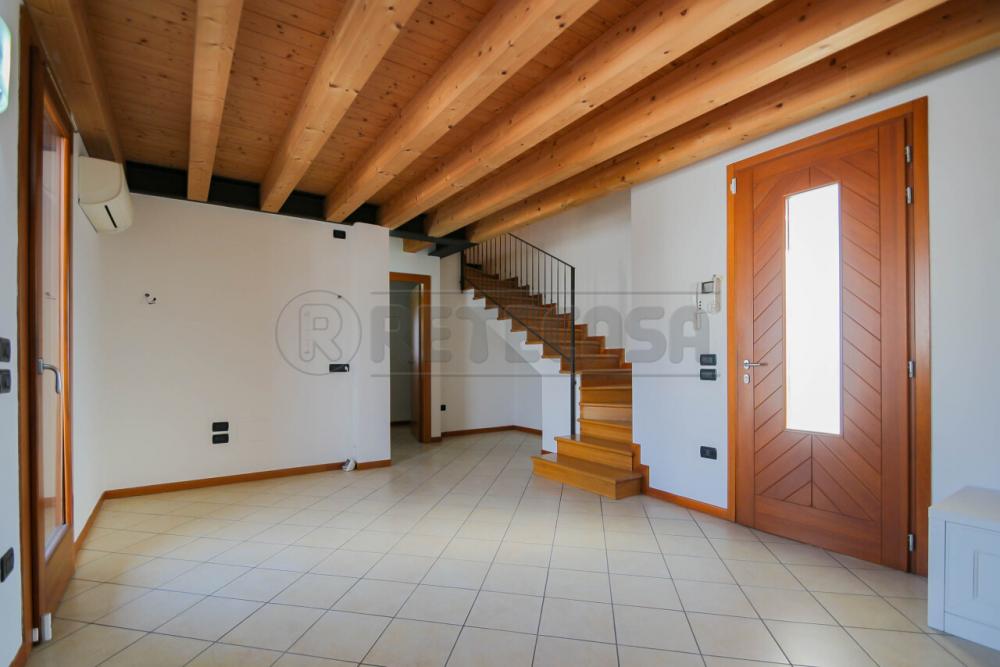 appartamento in vendita a Bolzano Vicentino