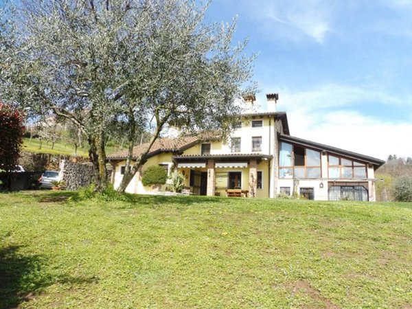 casa indipendente in vendita a Breganze