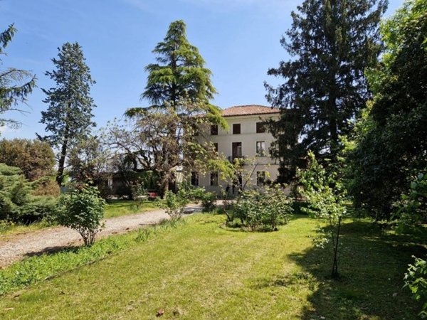 casa indipendente in vendita a Breganze