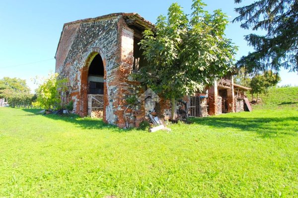 casale in vendita a Breganze in zona Maragnole