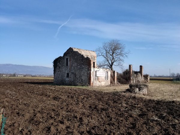 casa indipendente in vendita a Breganze