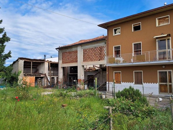 casa indipendente in vendita a Breganze in zona Maragnole