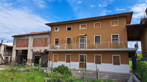 casa indipendente in vendita a Breganze in zona Maragnole