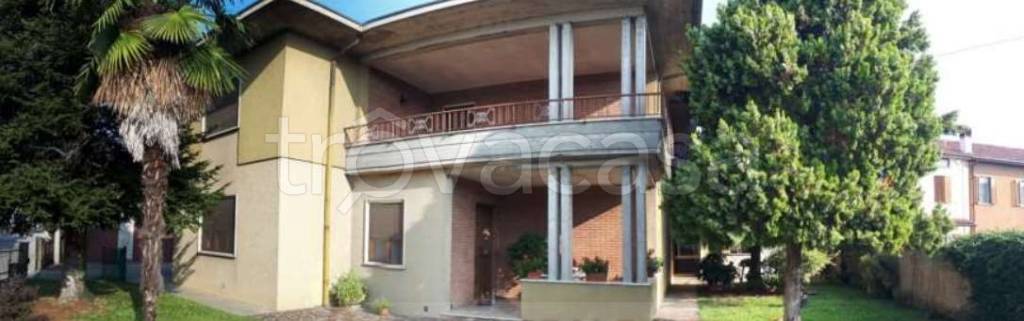 casa indipendente in vendita a Breganze in zona Maragnole