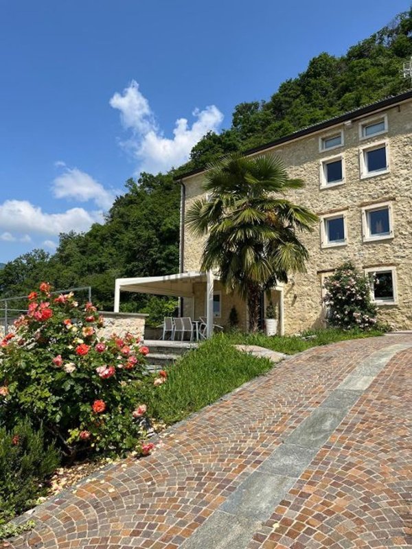 casa indipendente in vendita a Breganze