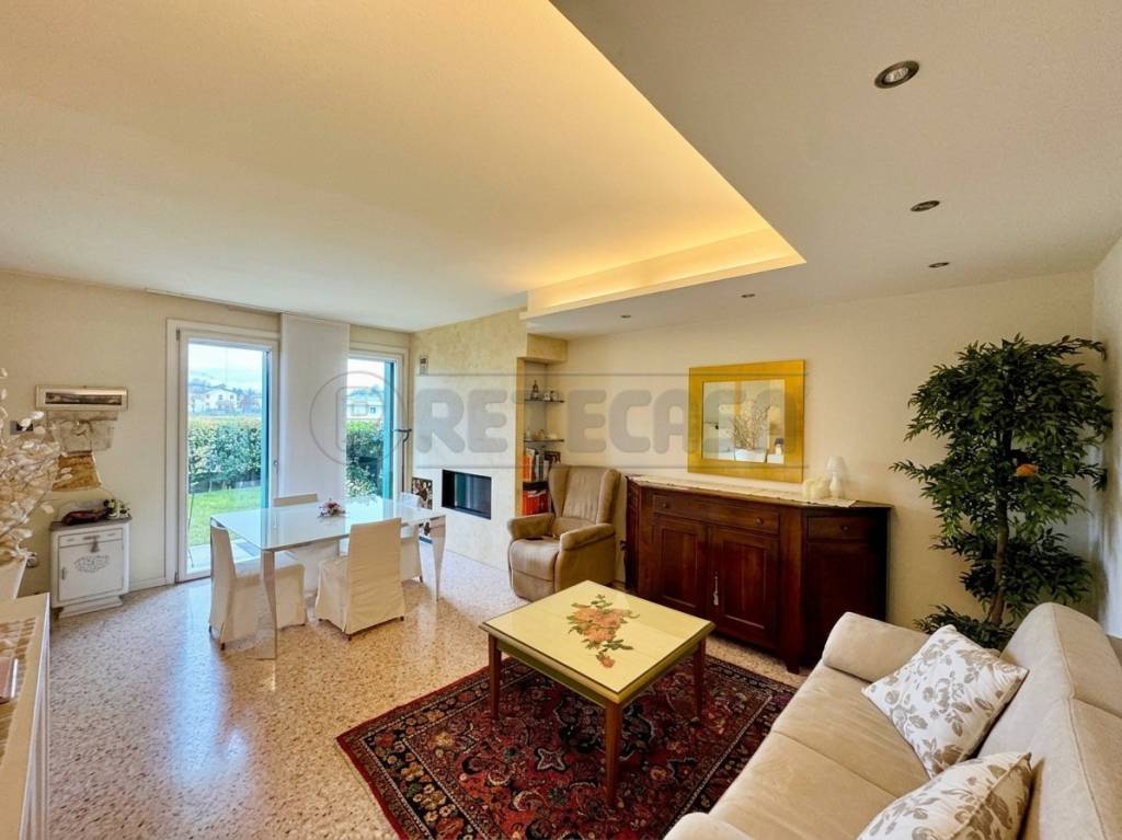casa indipendente in vendita a Breganze