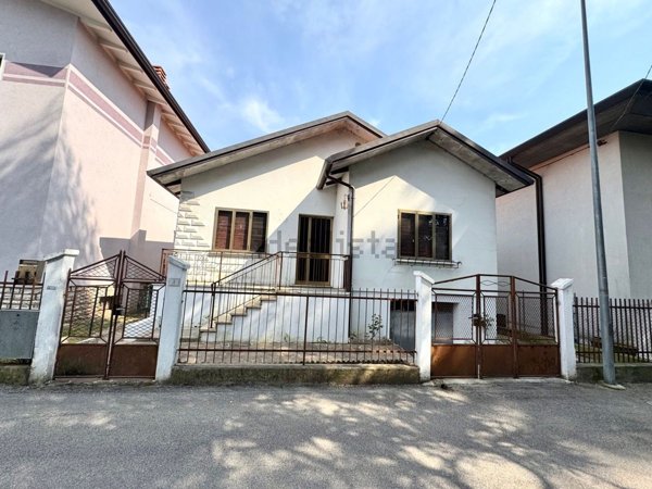 casa indipendente in vendita a Breganze